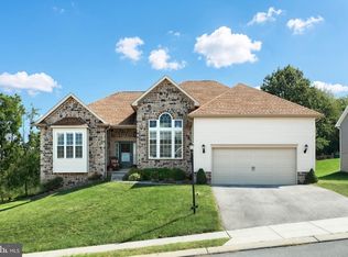 50 Fox Run Rd, Hanover, PA 17331