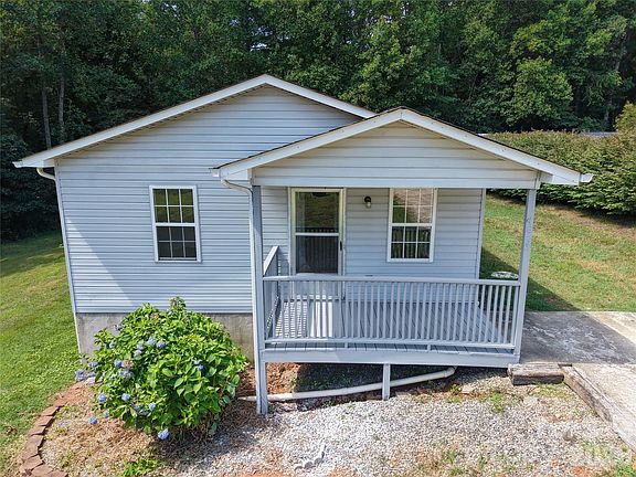 2nd image of 4843 Mayfield Dr