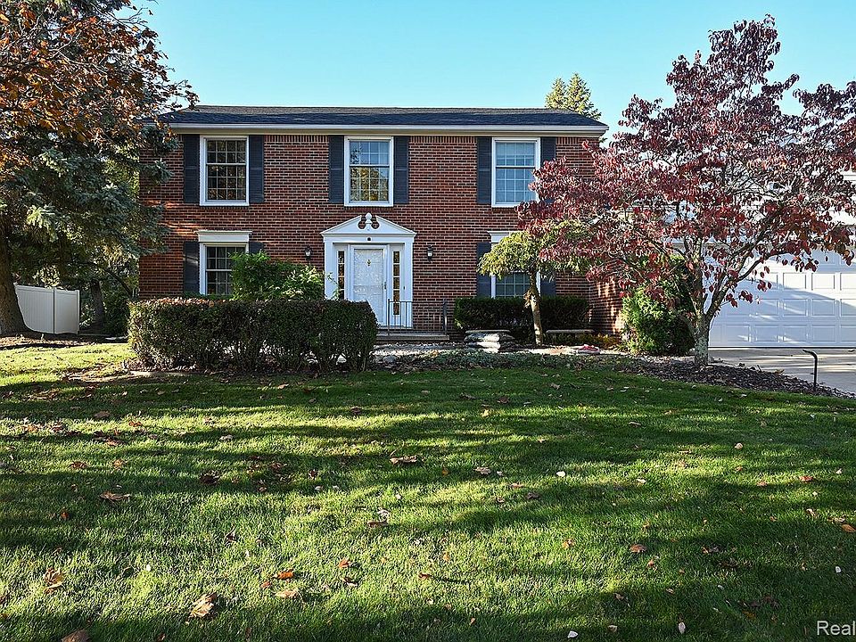 1st image of 4427 Cahill Dr