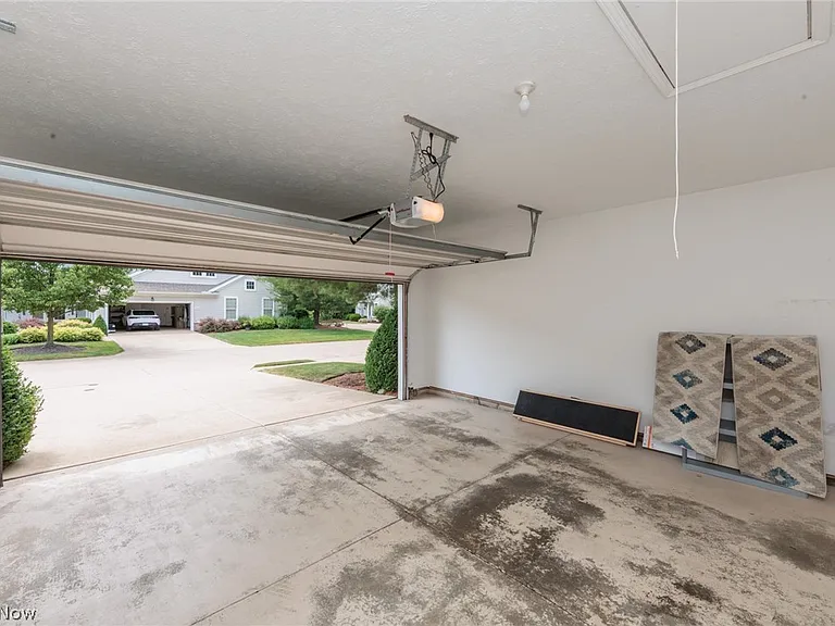 2601 Wyndgate Ct — Photo 4