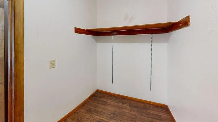 305 Ryan Dr #10 — Photo 9