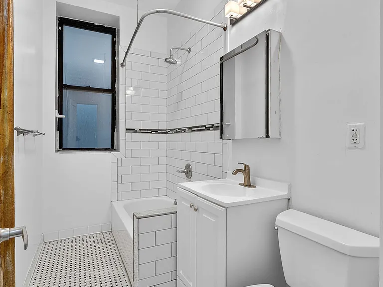 207 W 107th St #1W — Photo 14
