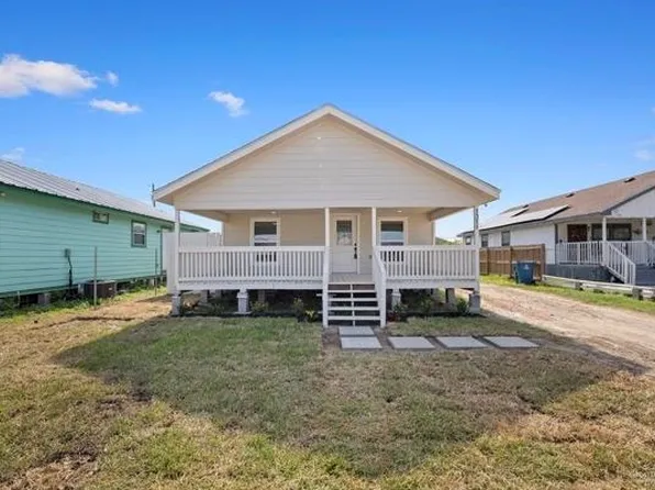 1311 Carlos Dr, Alamo, TX 78516