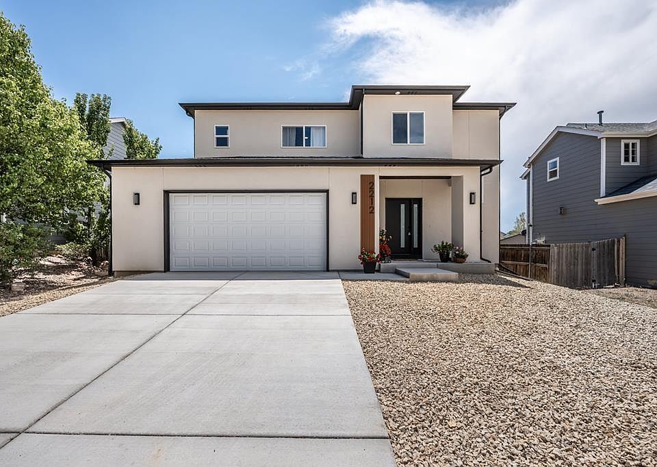 1st image of 2212 Cowhand Pl