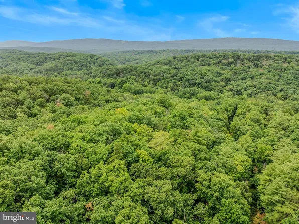 Cacapon Retreat Ln, Great Cacapon, WV 25422