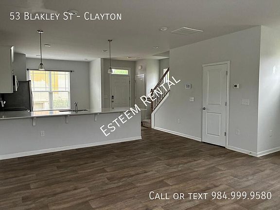 5th image of 53 Blakley St