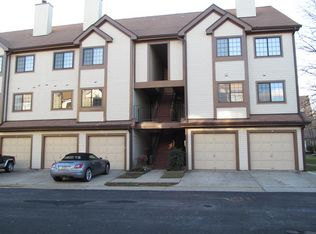 6012 Curtier Dr, Alexandria, VA 22310