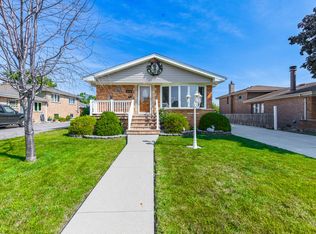 6138 W 80th Pl, Burbank, IL 60459