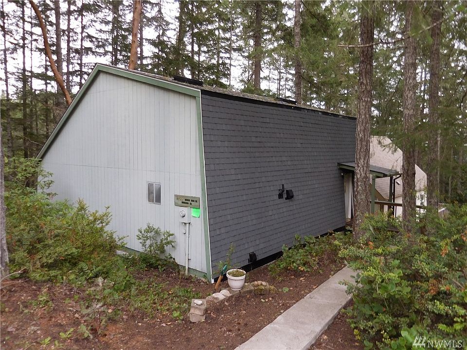 1st image of 1551 N Colony Surf Dr