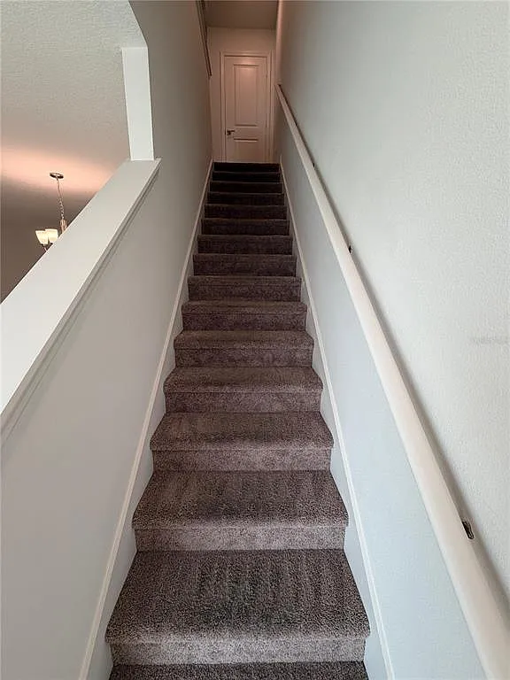 3 bed, 2.5 bath, 1453 sqft, $2,350 — Photo 4