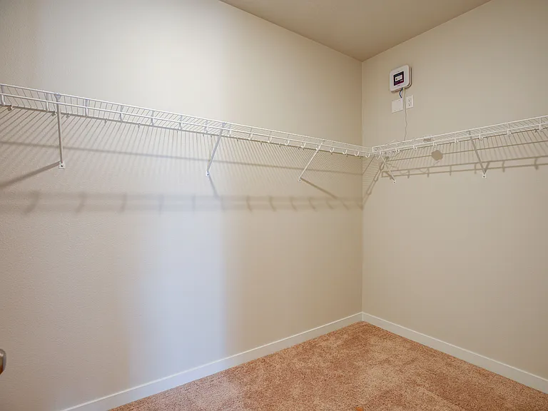 4102 NE 186th St — Photo 31