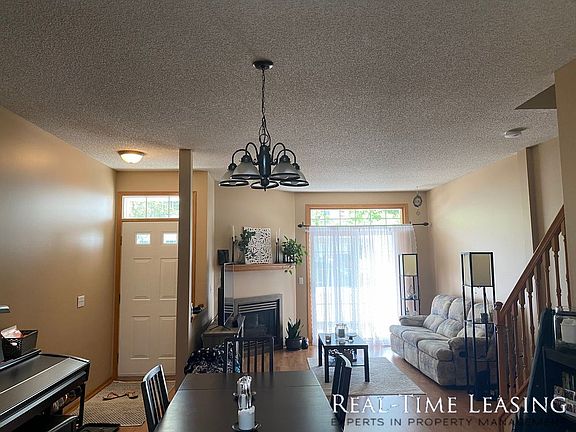 4th image of 3637 Vermilion Ct N