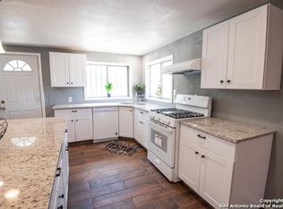 4303 Wild Oak Dr, San Antonio, TX 78219