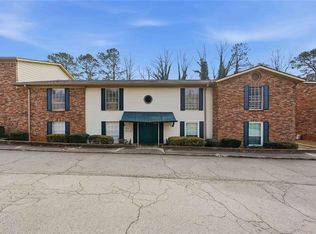 5506 Kingsport Dr, Atlanta, GA 30342