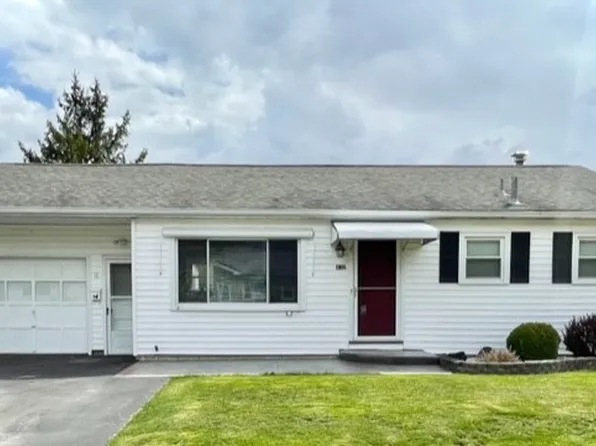 438 Newbury St, Rochester, NY 14615