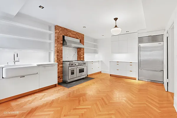 Rented by Corcoran | media 2