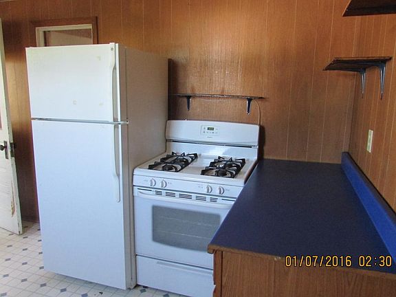 4th image of 705 S Avenue A