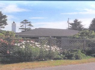 427 Buena Vista Loop, Brookings, OR 97415