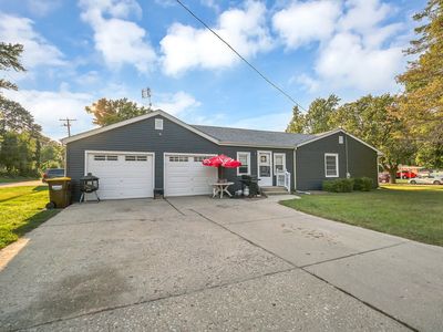 105 Terry Ct, Woodstock, IL, 60098