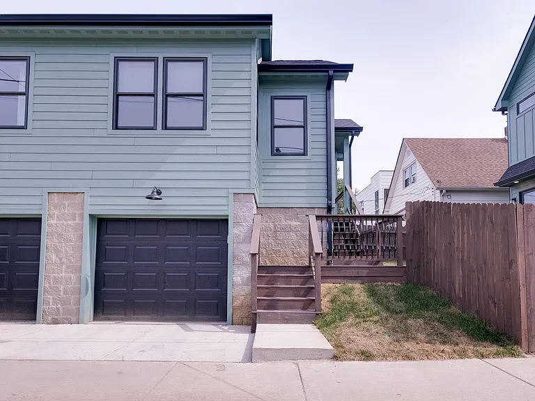 1402 Fletcher Ave #B — Photo 3
