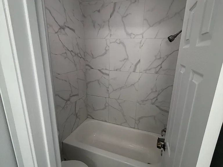 1440 Malibu Cir NE #101 — Photo 10