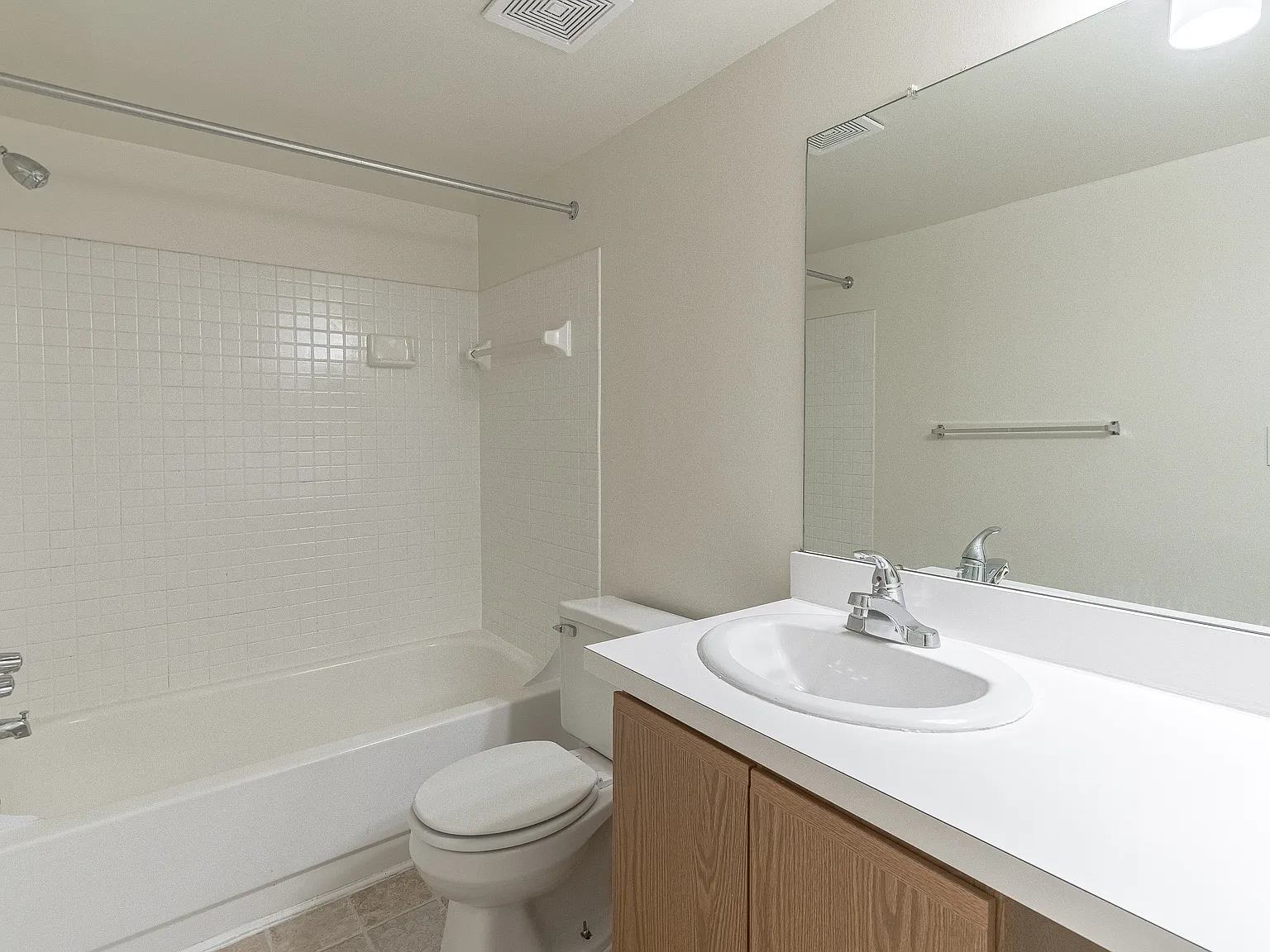 Windemere Apartments — Photo 4