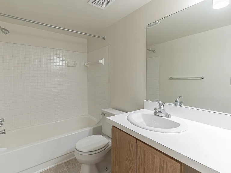 Windemere Apartments — Photo 4