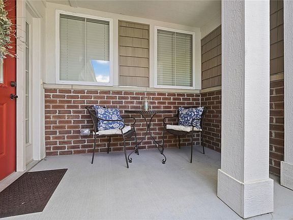 5th image of 4370 Waters Edge Ln