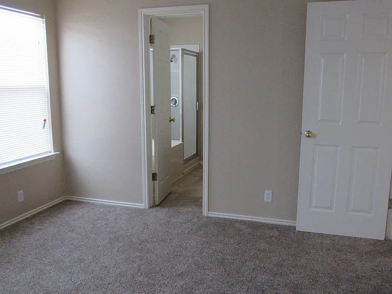 12318 Jamie Dr — Photo 15