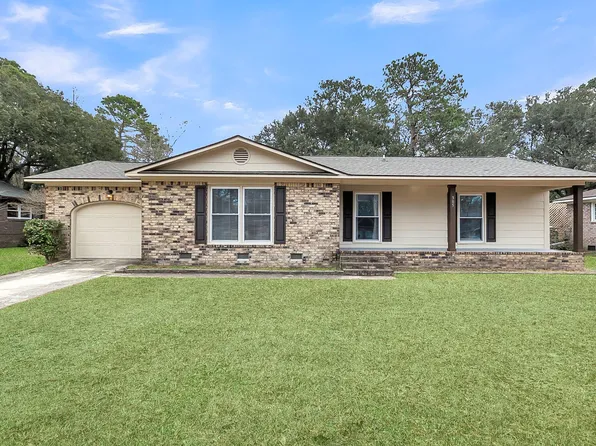 305 Driver Ave, Summerville, SC 29483