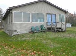 455 Woodland Dr, Hubbard Lake, MI 49747