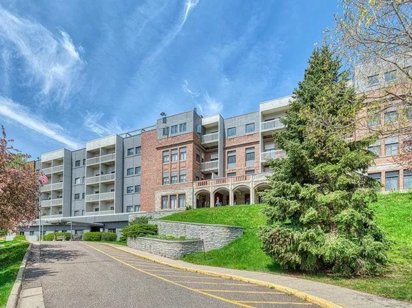 311 Pleasant Ave APT 404, Saint Paul, MN 55102