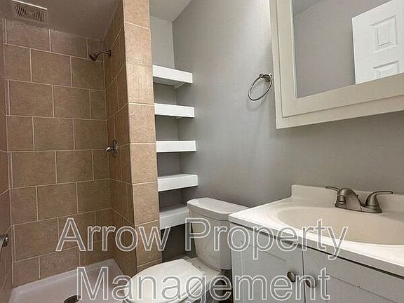 5th image of 867 N 26th St Unit 103