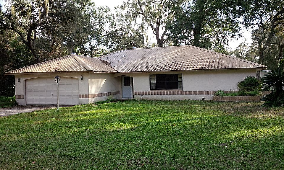 1st image of 34752 Dogwood Dr