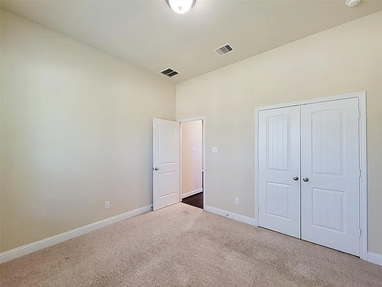 4102 Astoria Manor Ln — Photo 29
