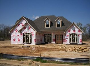 793 Shadow View Dr, Hernando, MS 38632