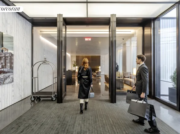 100 East 53rd Street image 25 of 35