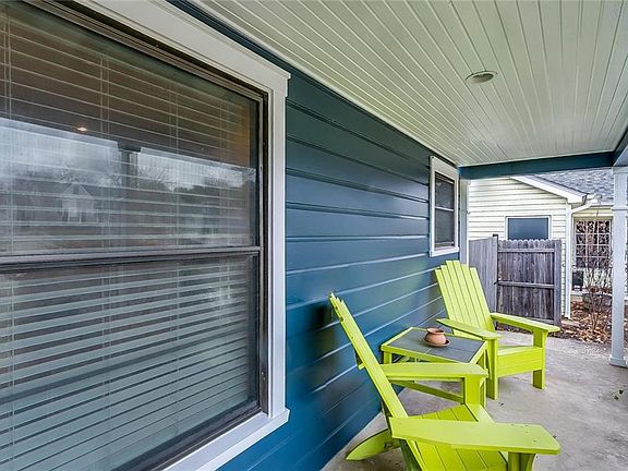 4th image of 4617 Calmont Ave