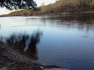 NW North Whitewater Trl, Mayo, FL 32066