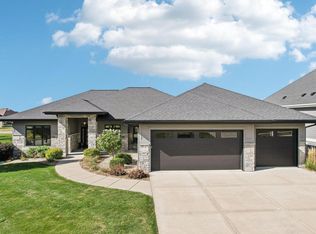 1037 Galway Ave, Waunakee, WI 53597