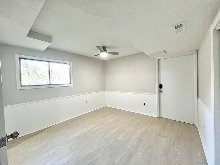 1727 Triangle Cir — Photo 37
