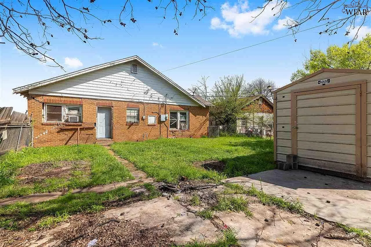 4 bed, 1835 sqft, $800 — Photo 3