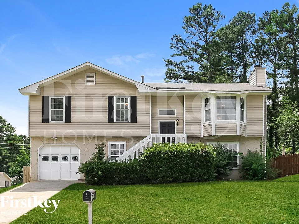 2145 Sara Ashley Way