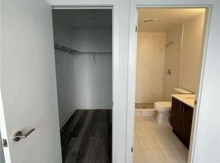 1480 Bayly St #610, Pickering, ON L1W1L8