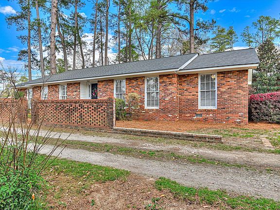 3rd image of 3014 Walton Way