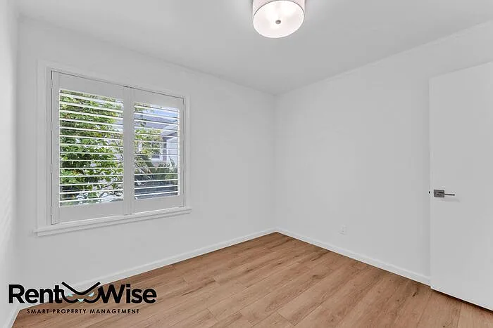 110 Cuesta Dr — Photo 38