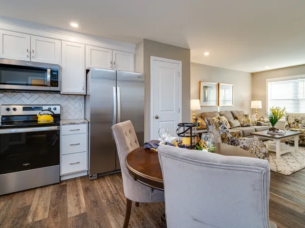 311 E Auglaize St #1, Wapakoneta, OH 45895