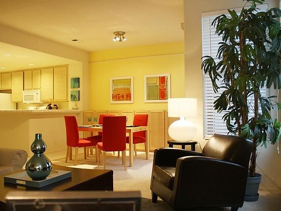 3rd image of 425 Navaro Way Unit 107