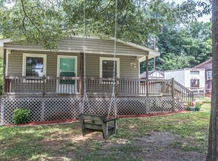 5401 Pine Cape Dr, Charlotte, NC 28214