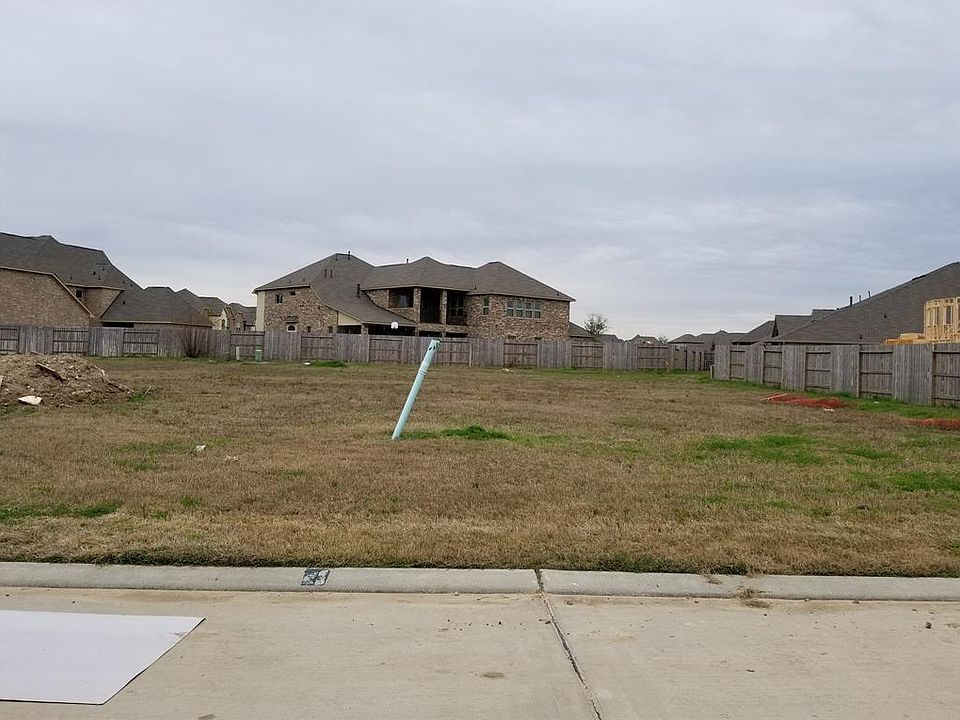 1st image of 4323 Siesta Creek Ct